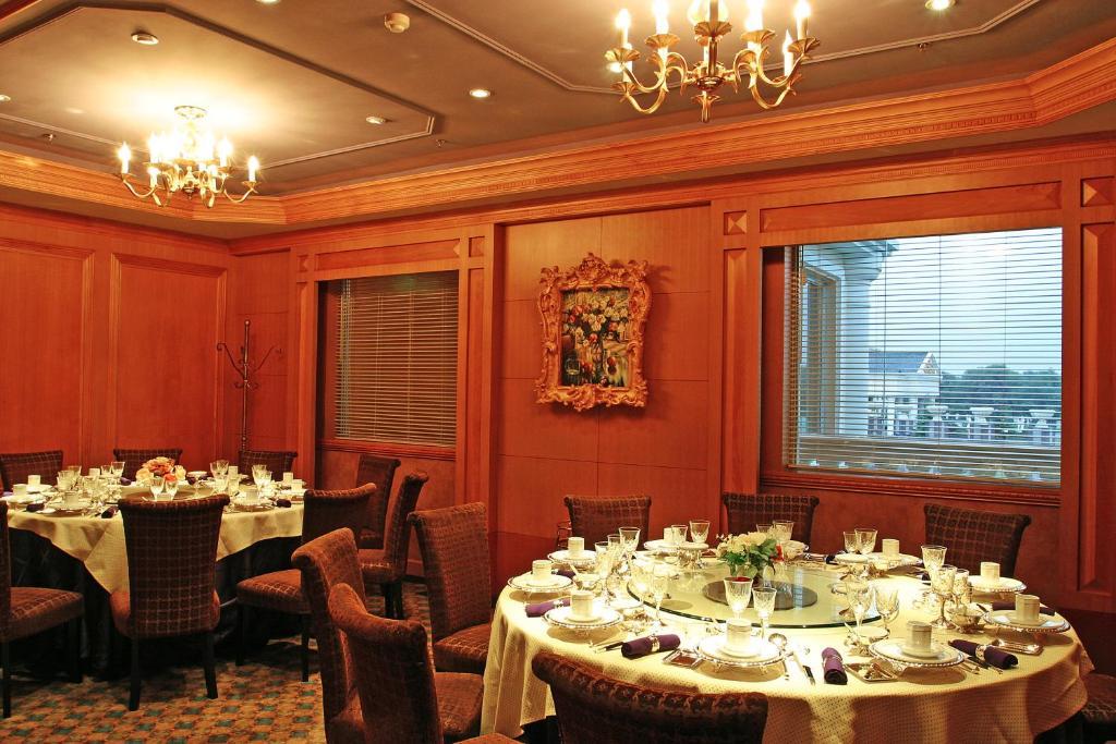 Shanghai Dazhong International Conference Hotel Dış mekan fotoğraf